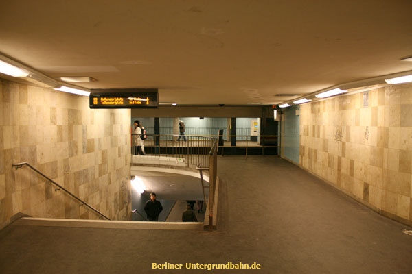 Südliches Zugangsbauwerk