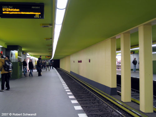 U-Bhf Bismarckstraße