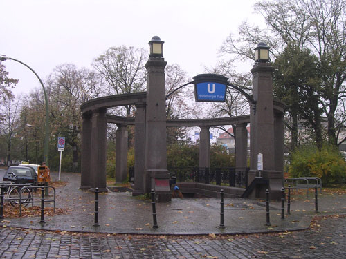 U-Bhf. Heidelberger Platz südlicher Zugang