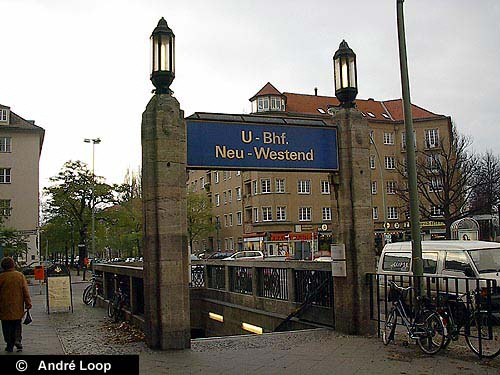 U-Bhf Neu-Westend Zugang am Steubenplatz