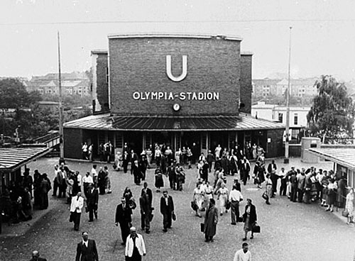 U-Bhf Olympia-Stadion Zugangsgebäude 1951